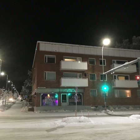 City Center Apartment 罗瓦涅米 外观 照片