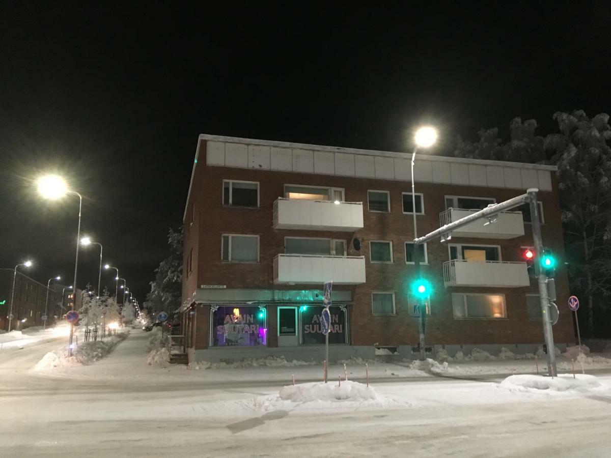 City Center Apartment 罗瓦涅米 外观 照片